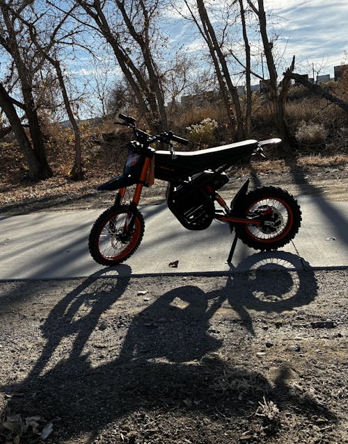 GT54 Electric Mini Motorbike for Kids & Adults