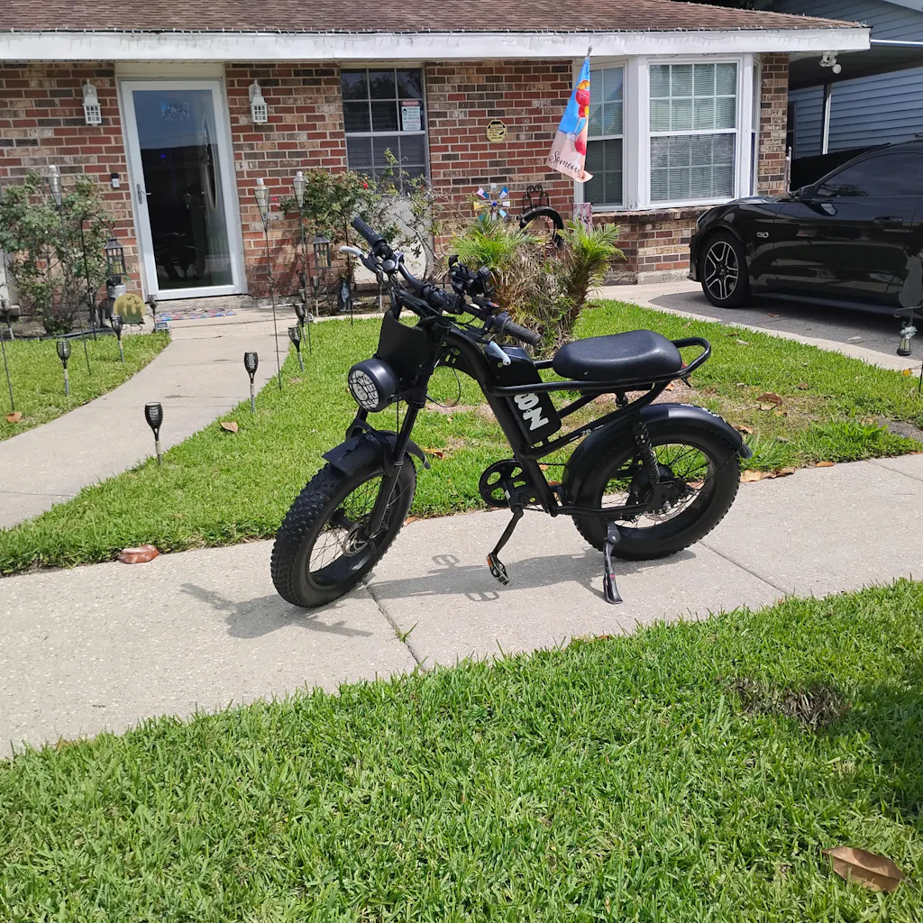 Z8 Front Fender Bracket