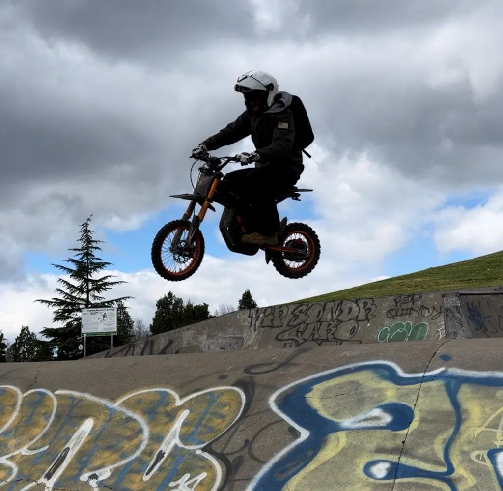 GT54 Electric Mini Motorbike for Teenagers & Adults