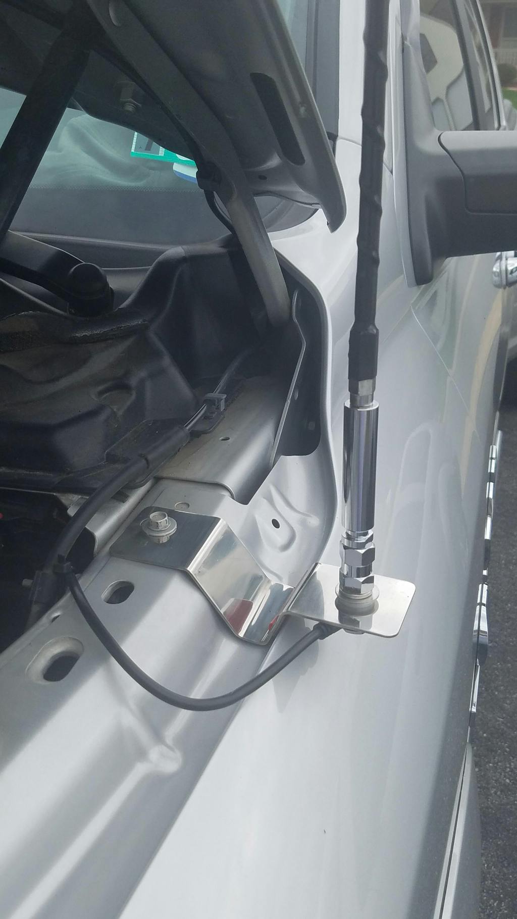 Dodge Ram CB Antenna Kit Right Channel Radios