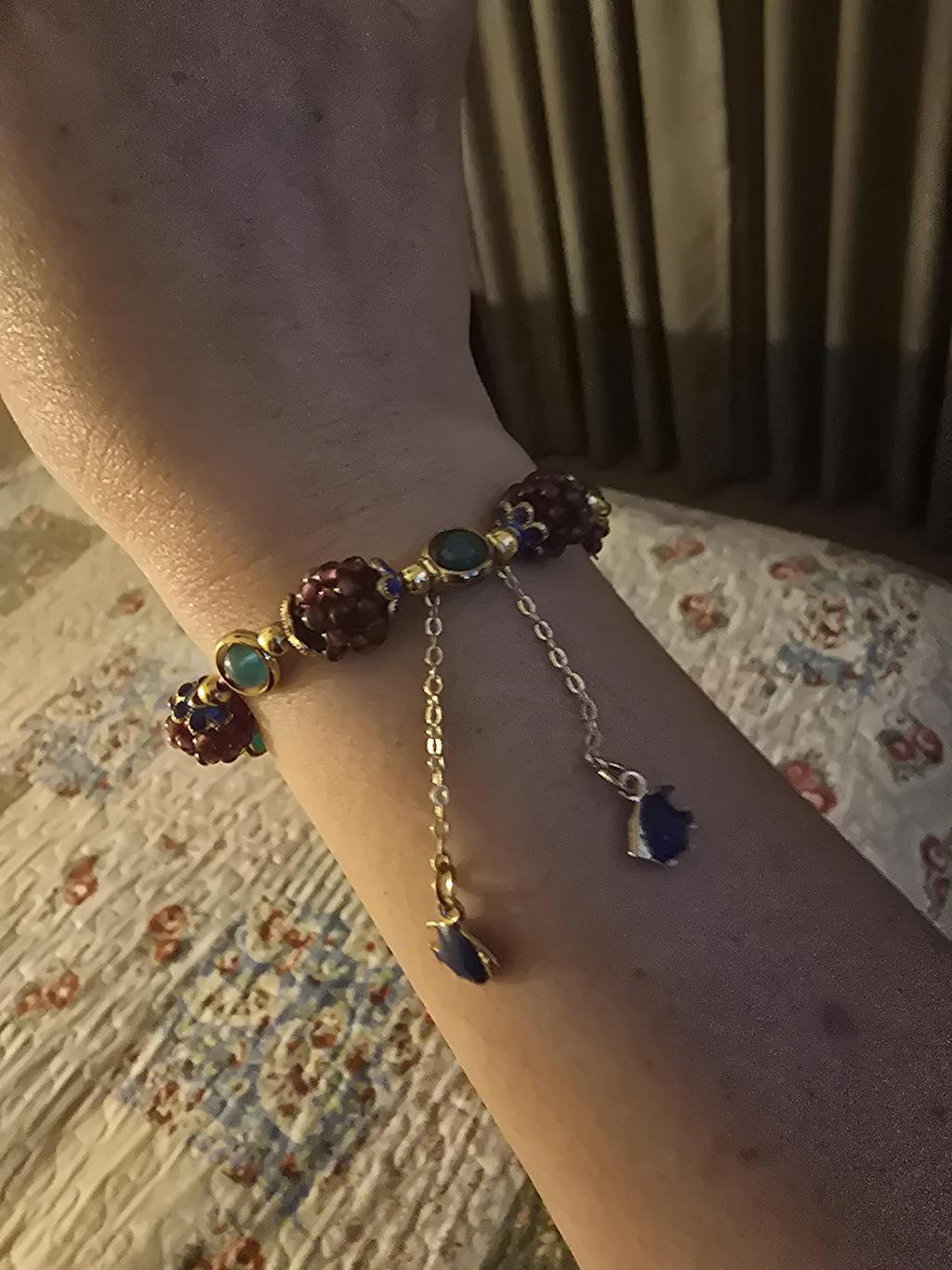 Pulsera ambuleto granate