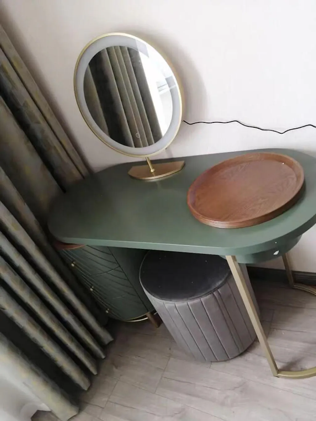 Tandy Green Dressing Table | Top 5 Popular Dressing Table This Year  Rit  Concept
