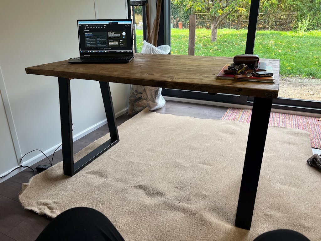 FREJA: Reclaimed Trapezium Desk