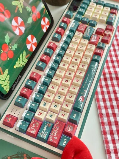 S98 96% Wireless Mechanical Keyboard (Winter Limited Edition)