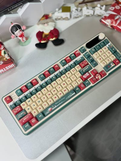 S98 96% Wireless Mechanical Keyboard (Winter Limited Edition)