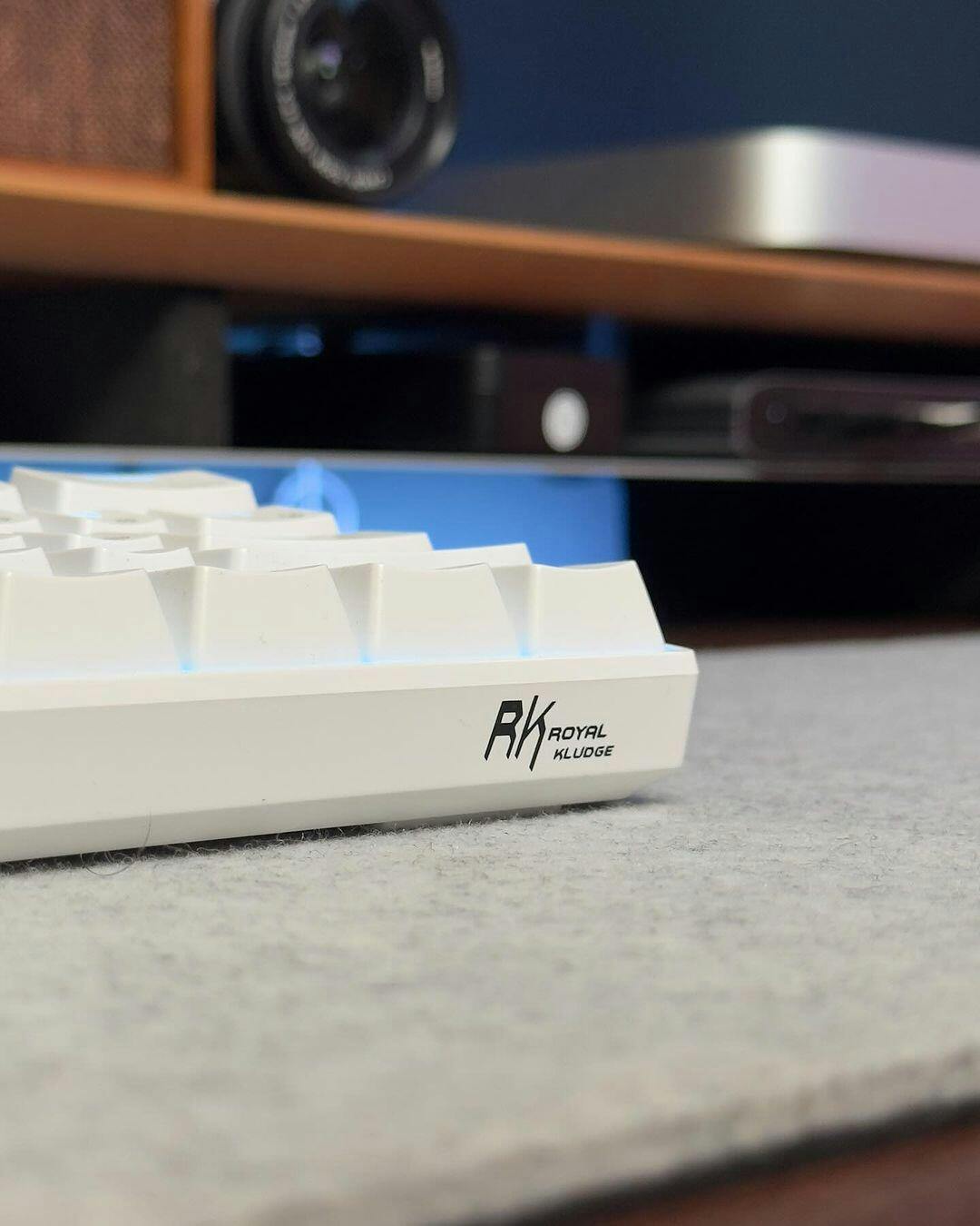 ROYAL KLUDGE RK61 60% White Wireless Mechanical Gaming Keyboard