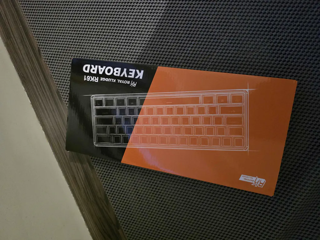 ROYAL KLUDGE RK61 60% White Wireless Mechanical Gaming Keyboard – RKgaming
