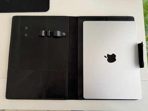 MacBook Organizer - Deri Kılıf