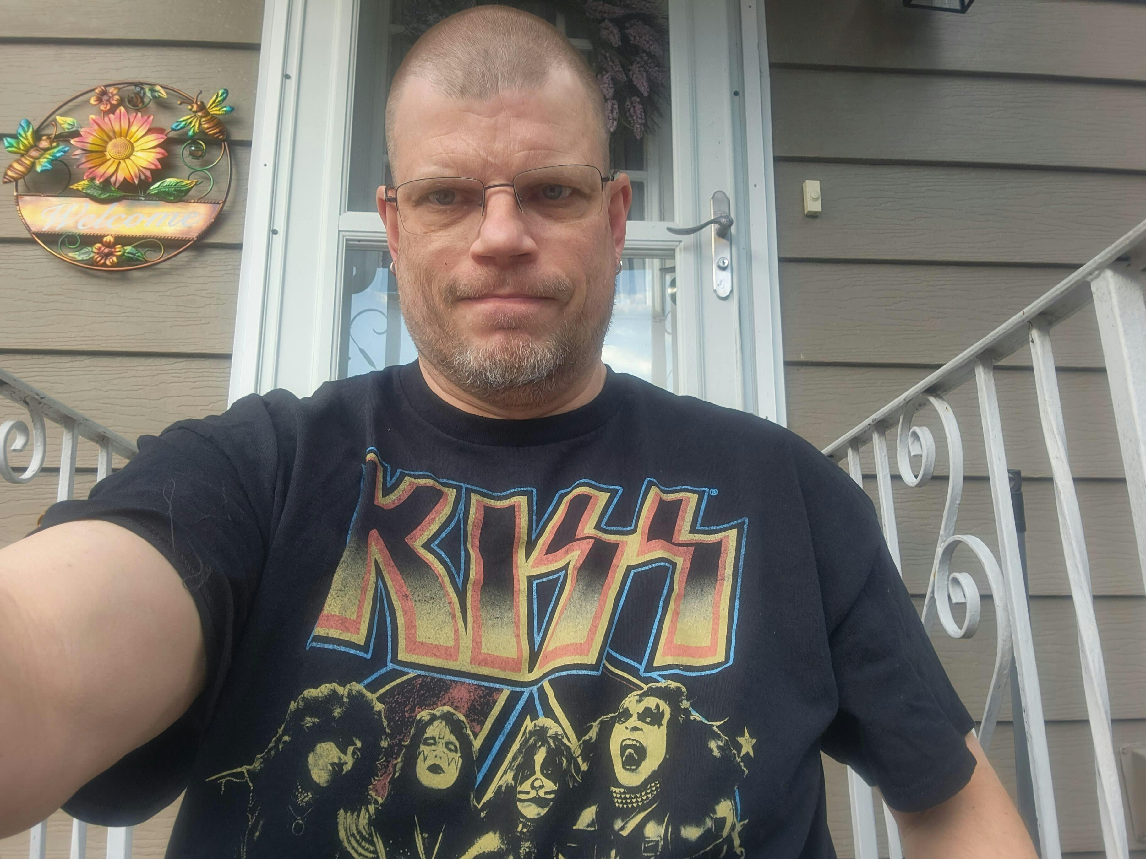 Kiss Pyramid Black T-Shirt | Officially Licensed | Rock & Roll Jane