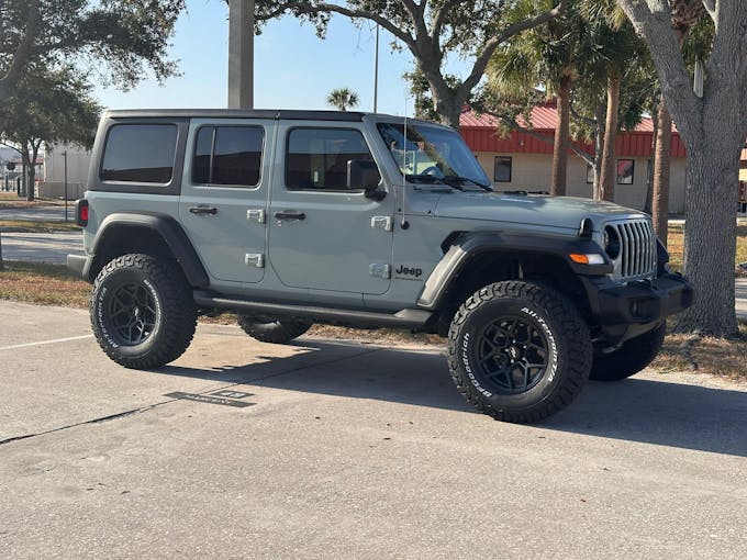 RT105 Five Split-Spoke Mesh