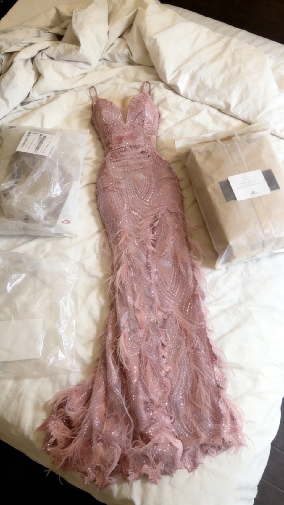 Elegant V-neck Sleeveless Mermaid Satin Evening Prom Dresses Online, OLP889