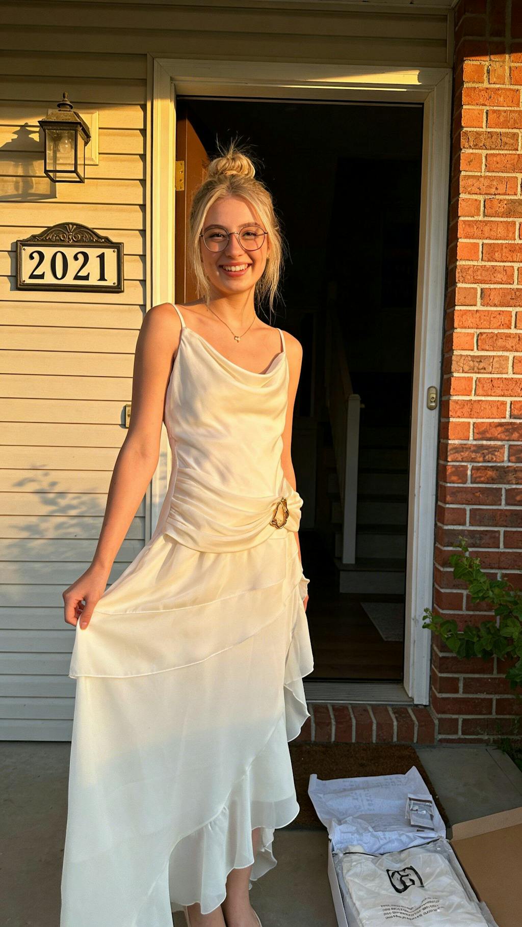 Sexy Off-White Spaghetti Strap Sleeveless Mermaid Chifffon Prom Dresses Online, OLP1133