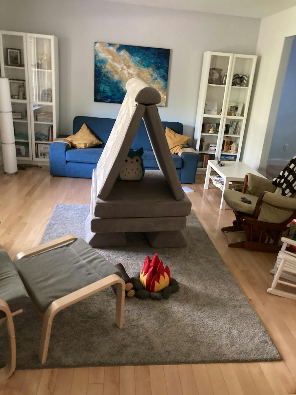 The Joey Play Couch Roo & You