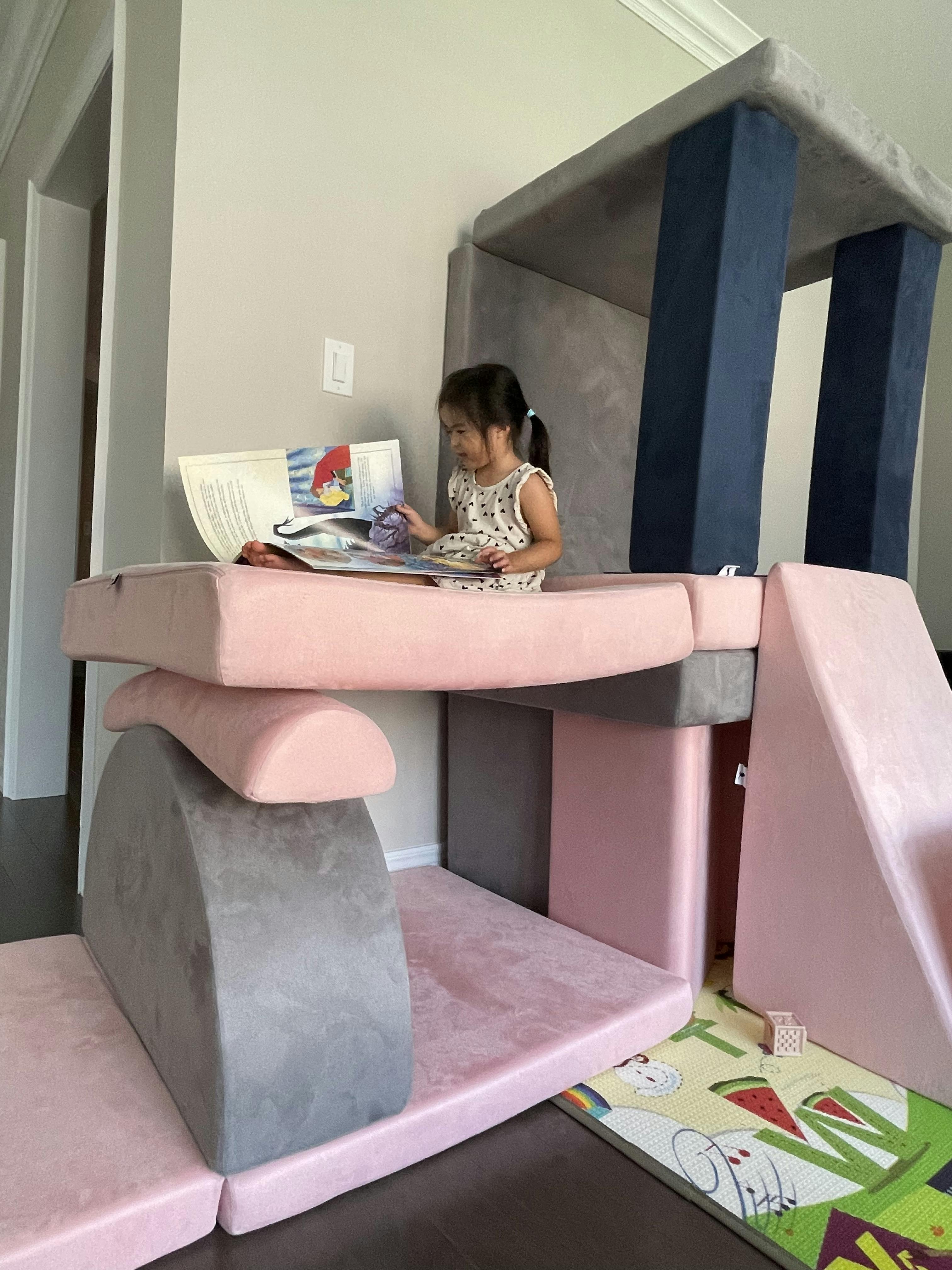 The Joey Play Couch Roo & You