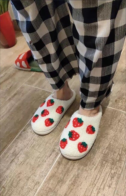 Red Strawberries Soft Plush House Slippers