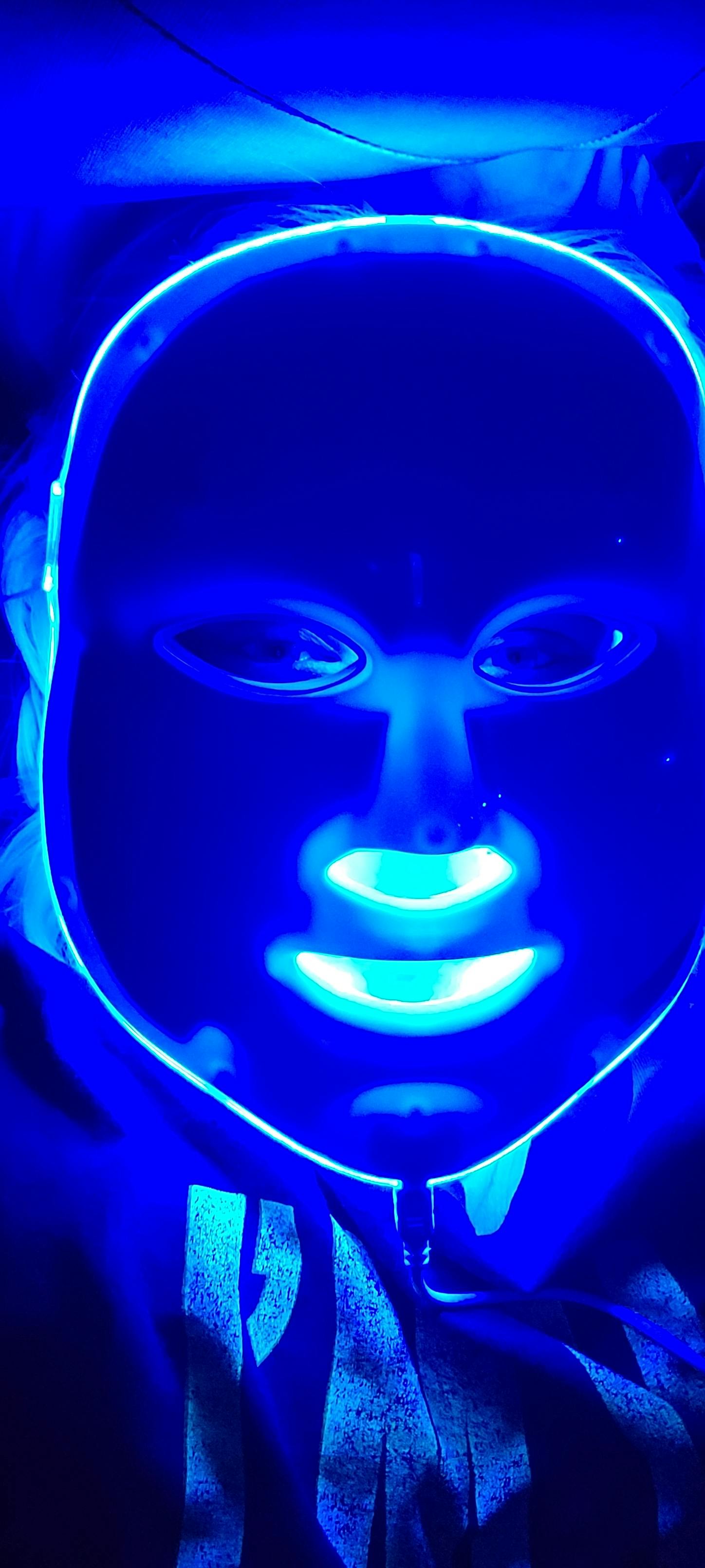 RosaLight™- The Rosacea Light Therapy Mask 2024