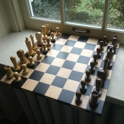 Lot #R027. Berliner Schach Minimalist Chess Set