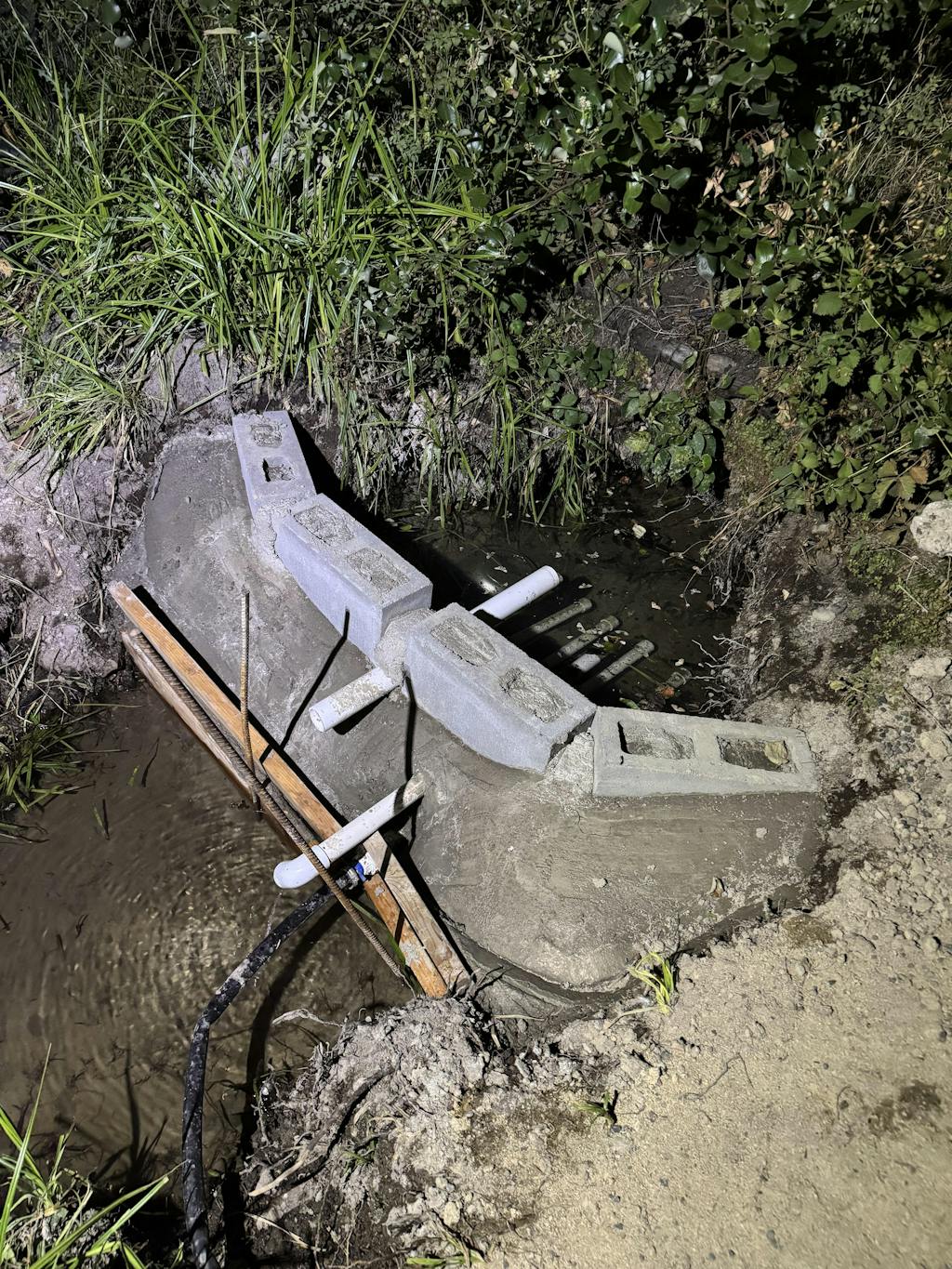 Instant Off-Grid™ Shipping Containers with Solar and Batteries and AC+ ...