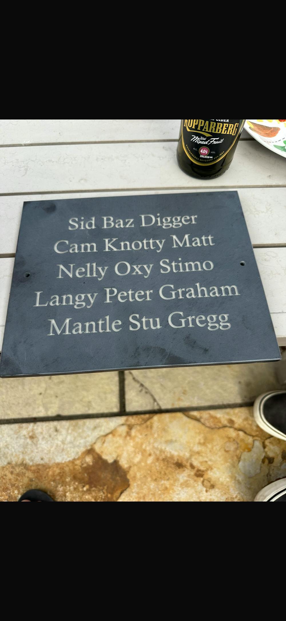 Personalised Engraved Large Slate Plaque/Sign with wall fixings - 25x20cm