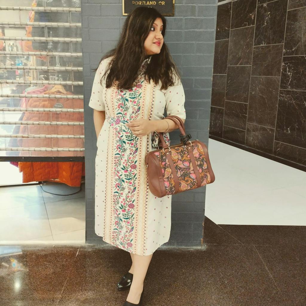 Off White Collar Dress with Belt