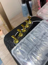 5pcs Nail Holder False Nail Tip Practice Stand – Crystal Base Magnetic Nail Art Display