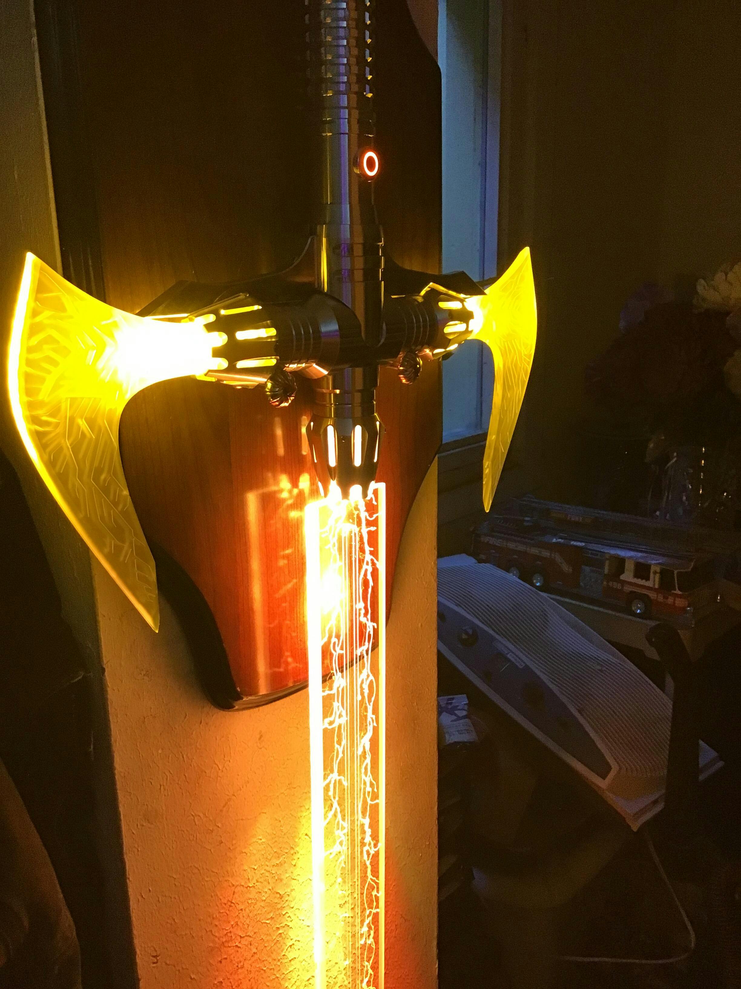 剣 Crusader Axe Blade Set – SaberForge