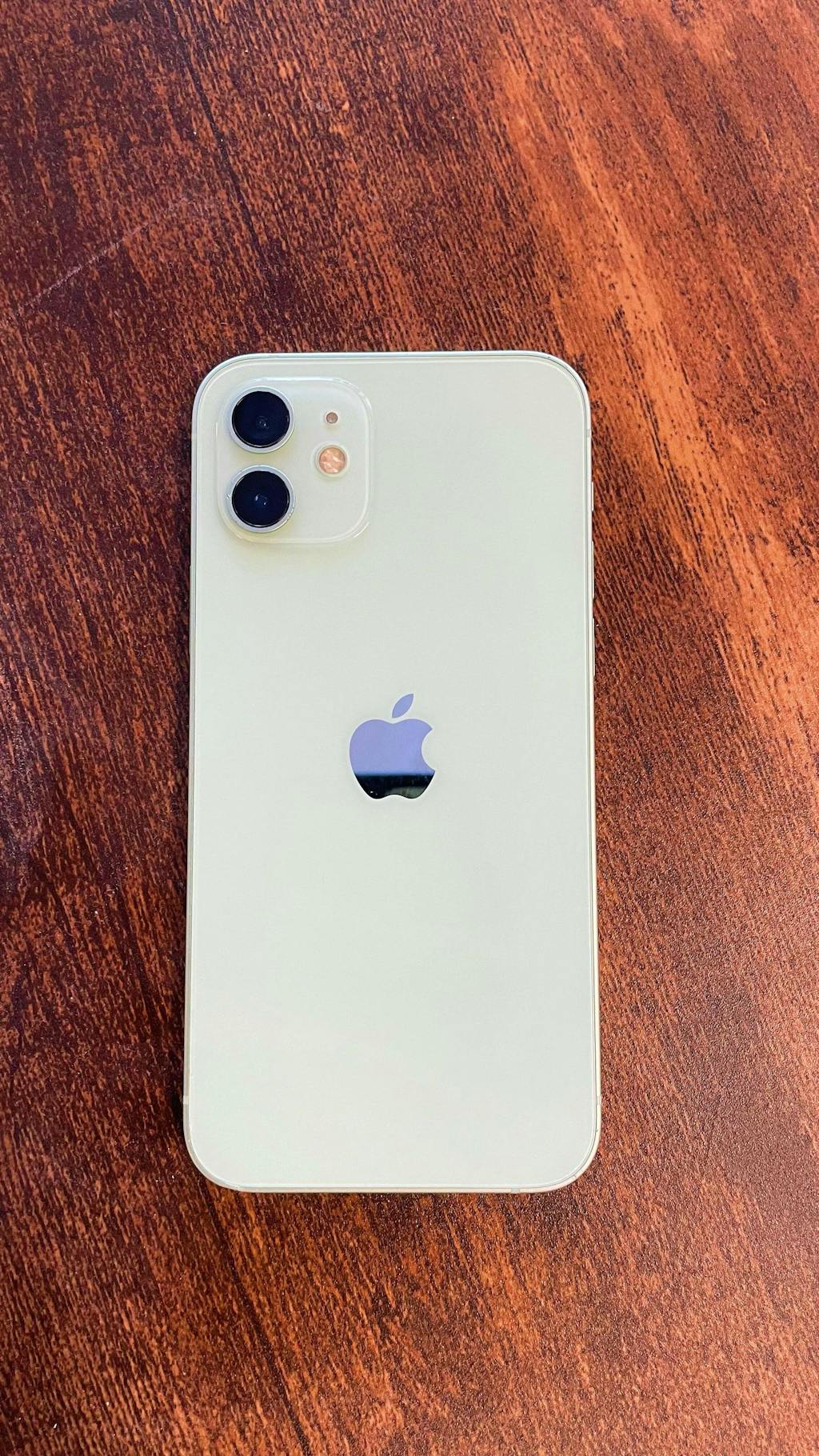 Refurbished iPhone 12