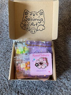 Kawaii Sakura [Rosa Sakura Enamel Pin]