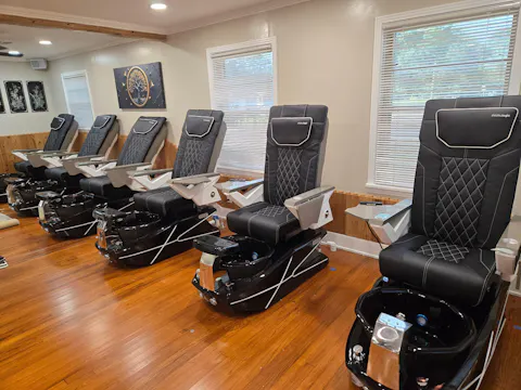 GEOM II Shiatsulogic FX Pedicure Chair