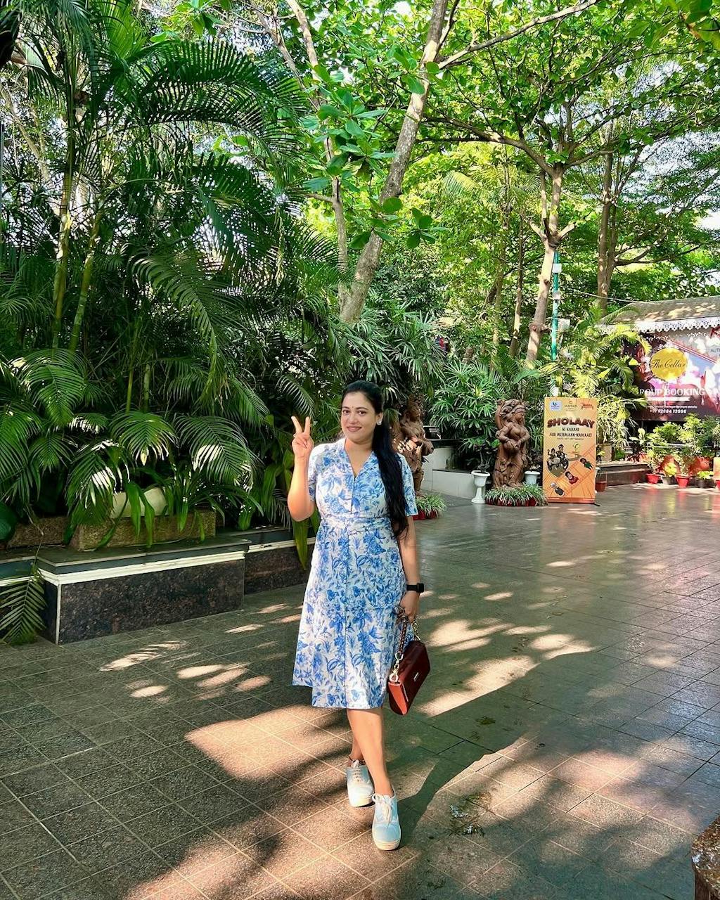 Pinnaca Floral Shirt Dress - Blue