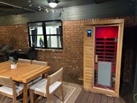 Maxwell-901BH 1 Person Ultra-Low EMF Far Infrared Sauna