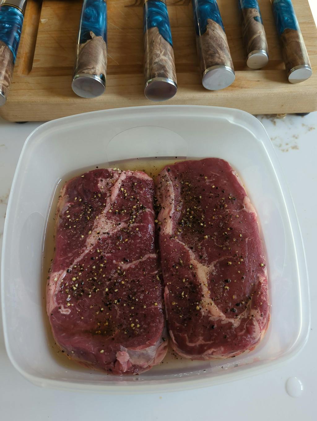 Aiko Black Damascus Steel Knife with Coloured Black Resin Handle