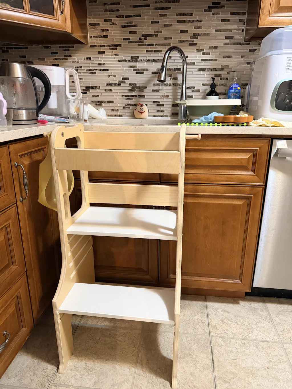 KIWI - Kitchen Tower,  Activity and Learning Stool
