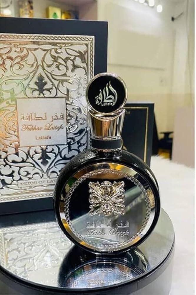 Lattafa Fakhar Eau de Parfum 100ml – Authentic Arabian Fragrance