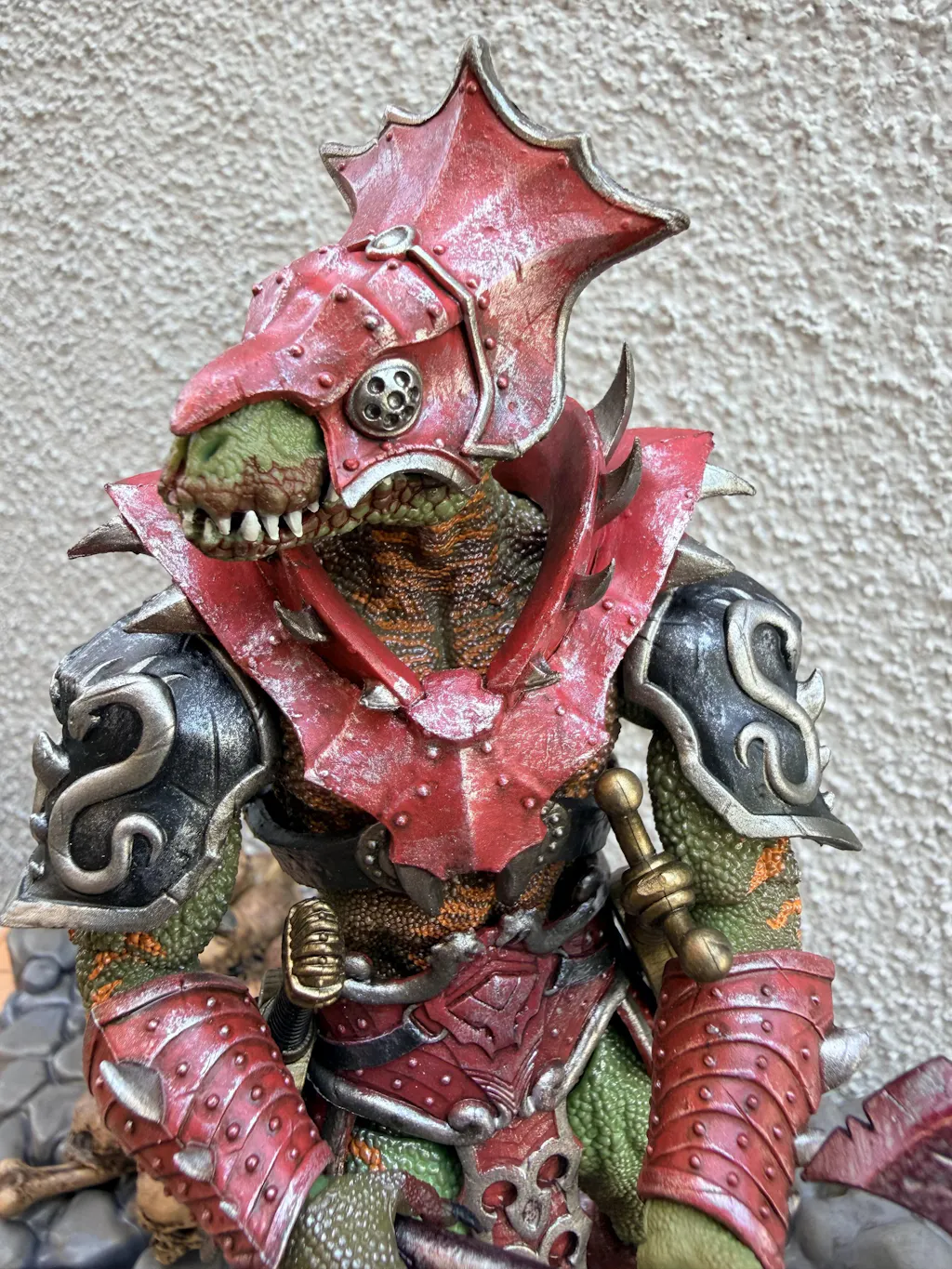 Veteris Rapax – Savage Crucible
