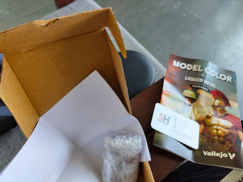 72.011 Vallejo Game Colour - Gory Red - 18ML