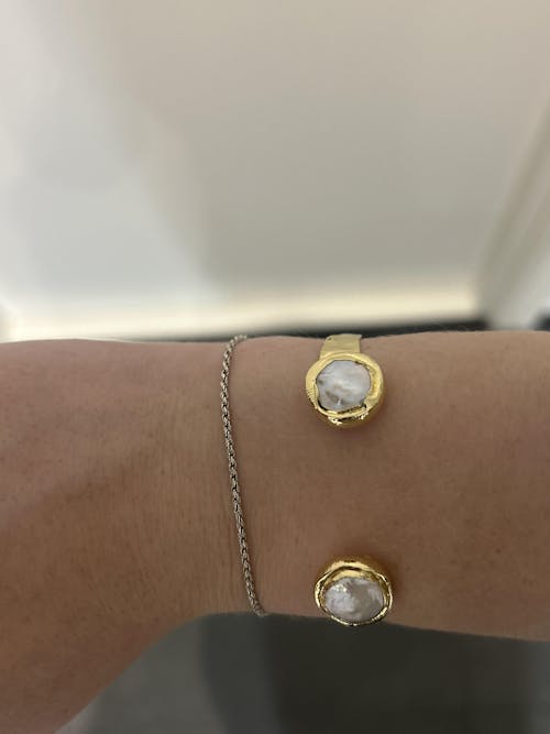 Tamra Judge Kendra Scott Renee Earrings Enewton Classic Gold Bead