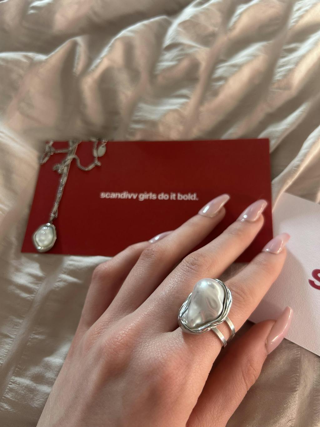 IDA PEARL RING SILVER