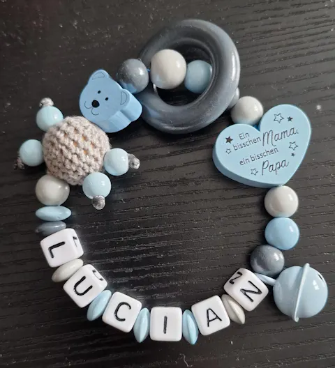 Greifling mit Namen – Ein bisschen Mama & Papa, ganz viel Wunder | Baby Geschenk