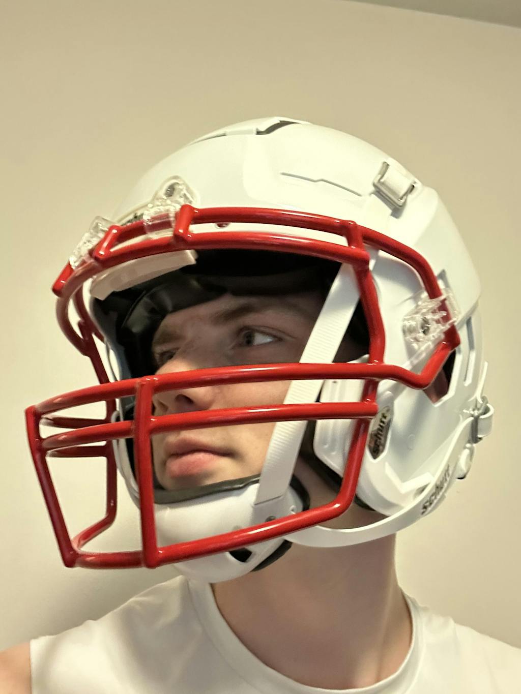 F7 2.0 COLLEGIATE HELMET