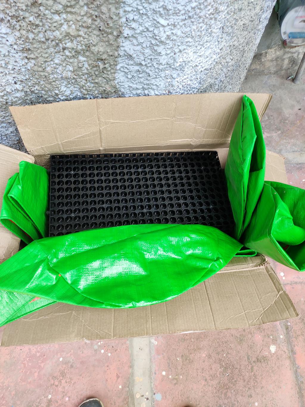 Drain Cell Mat for Terrace Garden Seed2Plant