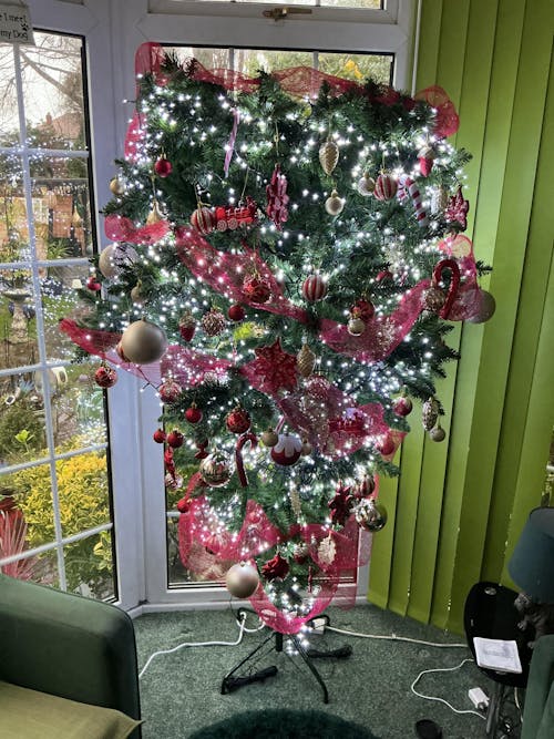 6ft Upside-Down Green Artificial Christmas Tree (180cm)