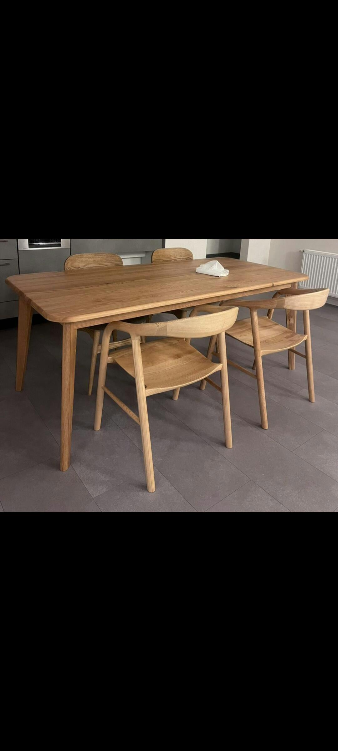 バレーナ ダイニングテーブル 無垢材