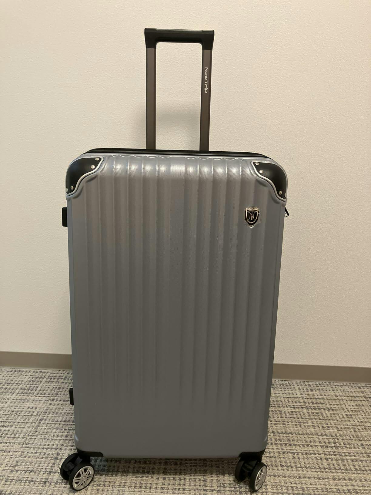New Trip 0201Plus｜機内持ち込みスーツケース USB＆拡張付き 軽量