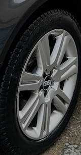 Set 4 Capace Jante Audi – 135mm, Negru, Tip Stea