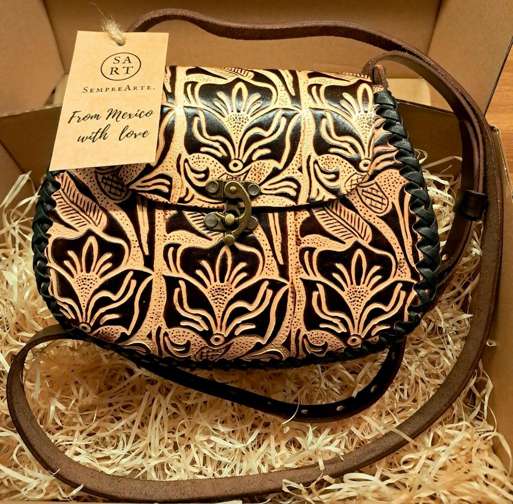 Torebka skórzana Julia Beżowa