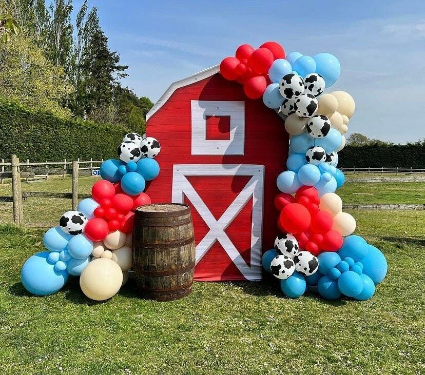 Red Farm Barn Shape Arch Wall Background Frame Set Wedding Backdrop St ...