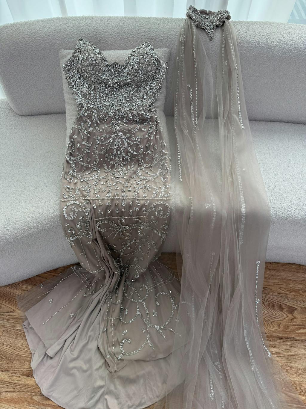 Luxury Sexy Split Evening Dress With Cape Nude LA73339