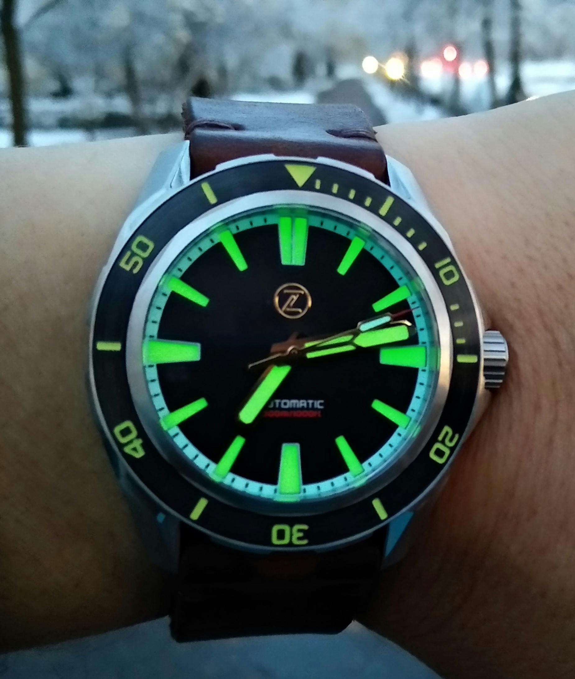 Zelos Swordfish Steel Black Sand V2 NH35 - SeriousWatches.com