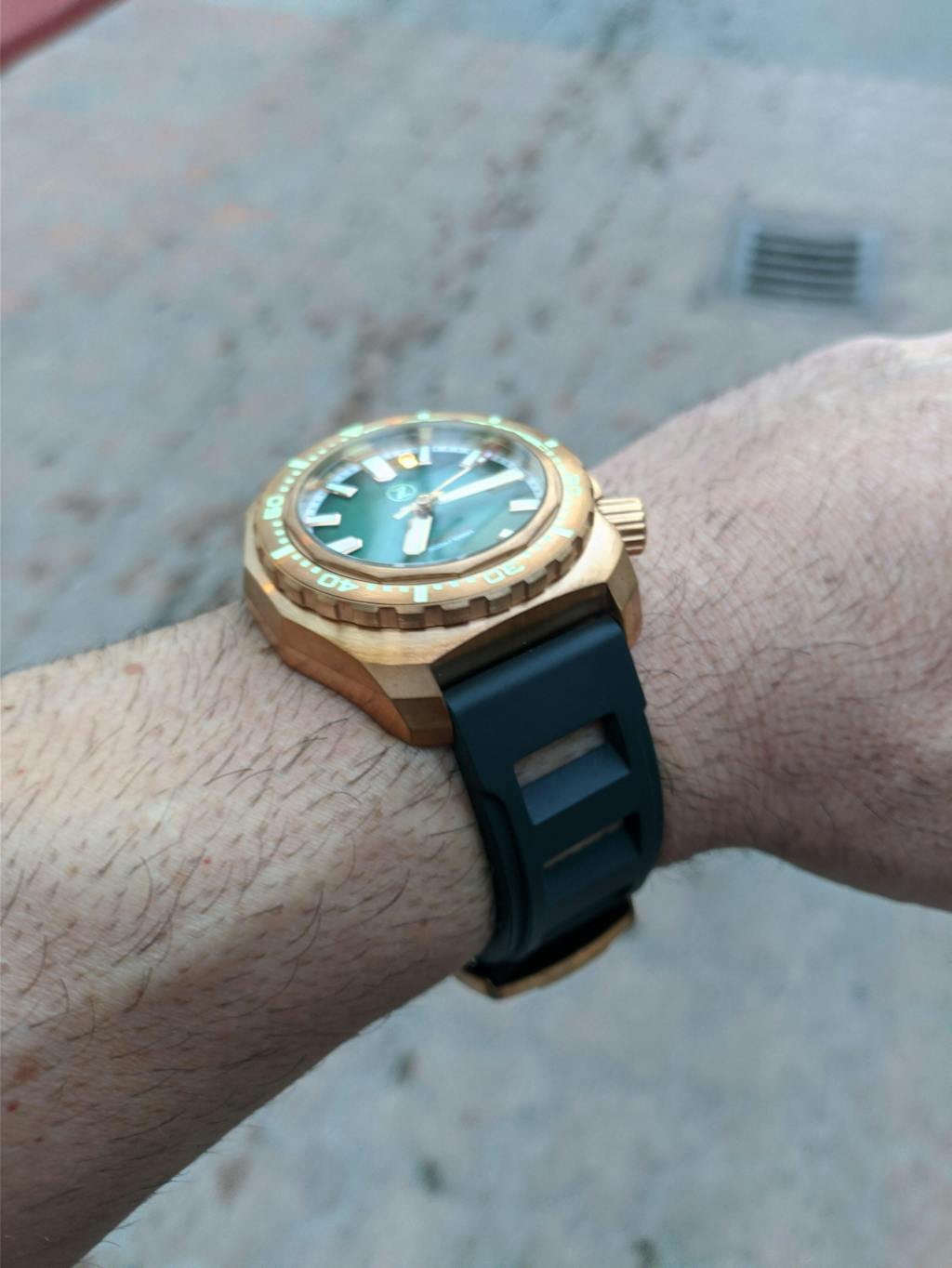 Zelos Hammerhead V3 Bronze Emerald Green